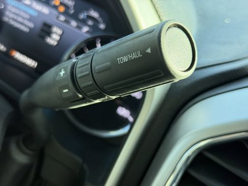 Used 2018 Ford F250 Lariat w/ Lariat Ultimate Package image 32