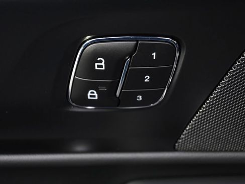 New 2026 Lincoln Nautilus Reserve w/ Jet Appearance Package AWD/4WD image 24