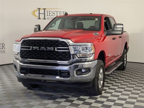 Used 2024 RAM 2500 Big Horn w/ Bed Utility Group image 4