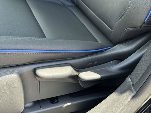 New 2026 Buick Envista Sport Touring w/ Convenience II Package FWD image 21