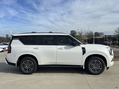 New 2026 Nissan Armada Platinum image 3