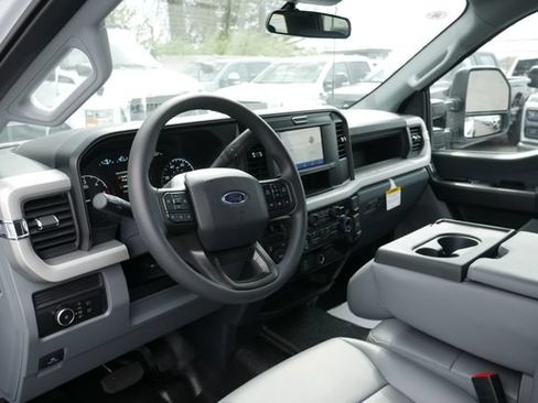 New 2026 Ford F350 XL w/ XL Chrome Package AWD/4WD image 13