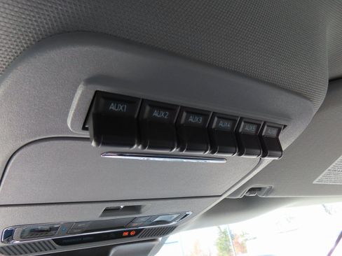 New 2026 Ford F250 Lariat w/ FX4 Off-Road Package image 22