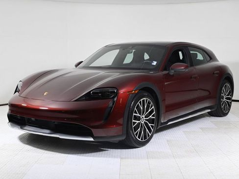 Certified 2022 Porsche Taycan 4 Cross Turismo image 1