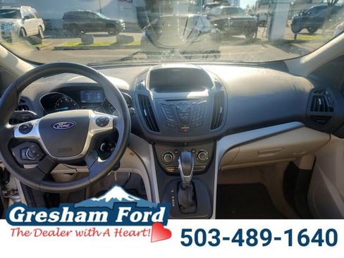 Used 2015 Ford Escape SE image 14