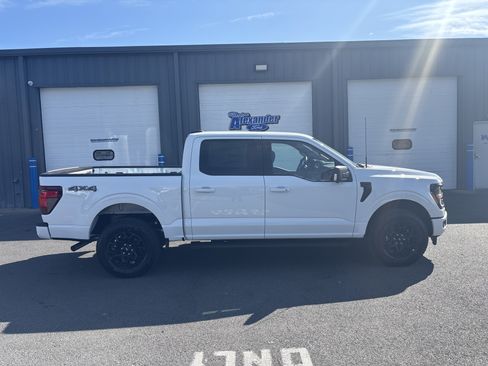 New 2025 Ford F150 XLT w/ Equipment Group 302A MID image 2