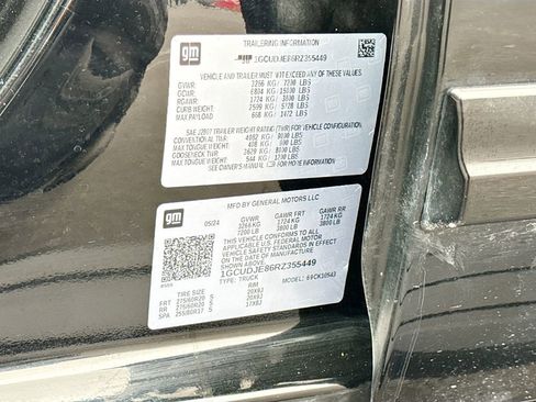 Used 2024 Chevrolet Silverado 1500 High Country w/ Midnight Edition image 34