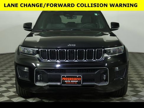 Used 2022 Jeep Grand Cherokee Overland w/ Luxury Tech Group IV image 12