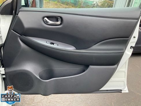 Used 2025 Nissan Leaf S FWD image 66