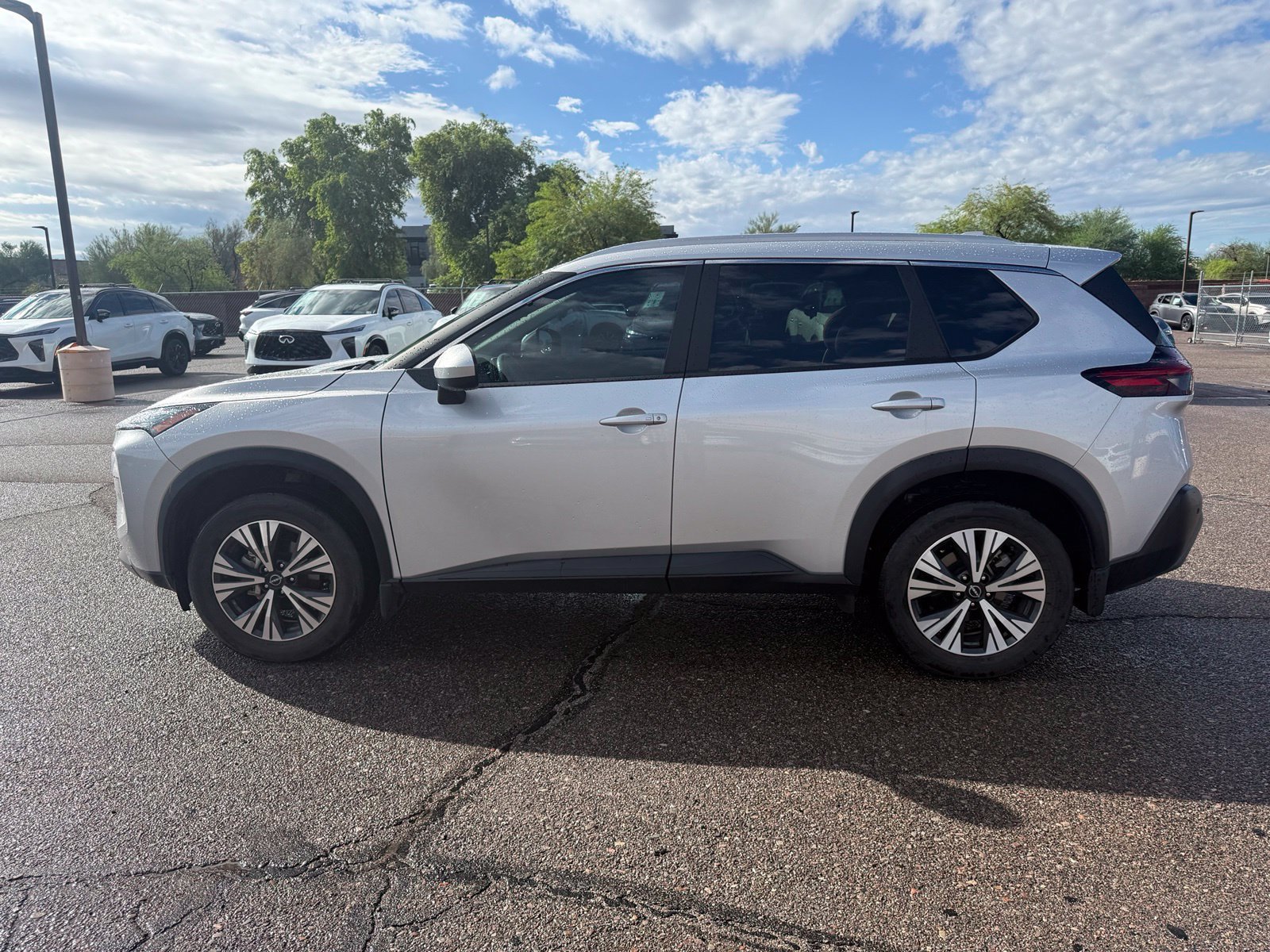 Certified 2023 Nissan Rogue SV w/ SV Premium B Package FWD image 8