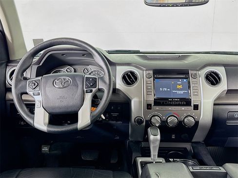 Used 2017 Toyota Tundra SR5 image 13