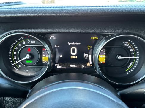 Certified 2023 Jeep Wrangler Unlimited Rubicon 4xe image 32