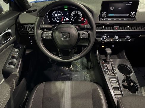 Used 2024 Honda Civic Sport image 25