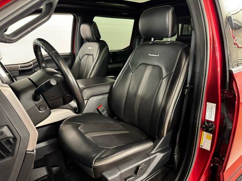 Used 2019 Ford F150 Platinum w/ Equipment Group 701A Luxury image 15