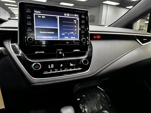 Used 2021 Toyota Corolla SE image 23
