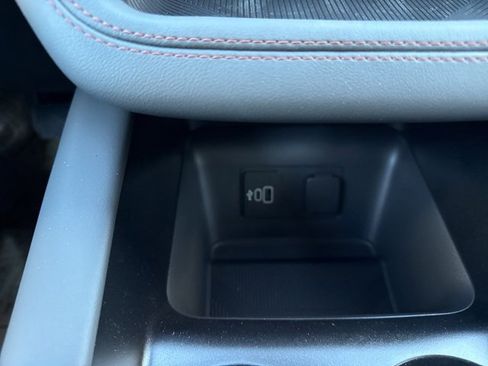 New 2026 Ford Explorer Active image 21