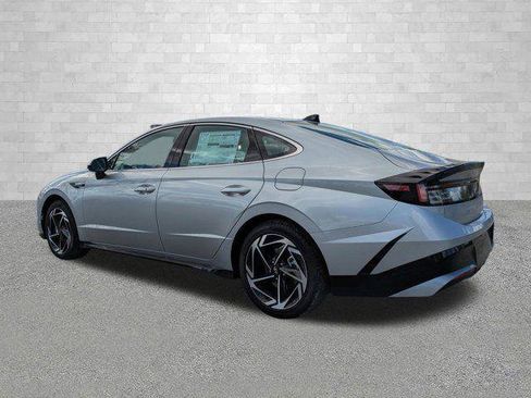 New 2026 Hyundai Sonata SEL FWD image 4