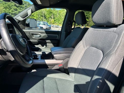 Used 2022 RAM 1500 Big Horn AWD/4WD image 11