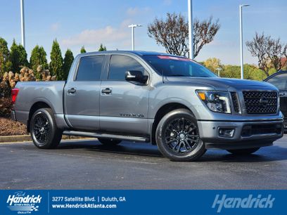 Used 2018 Nissan Titan SV w/ SV Convenience Package