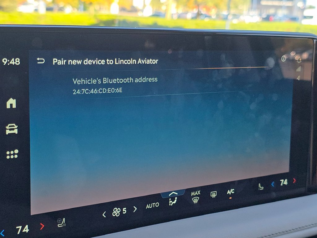 Used 2026 Lincoln Aviator AWD image 7