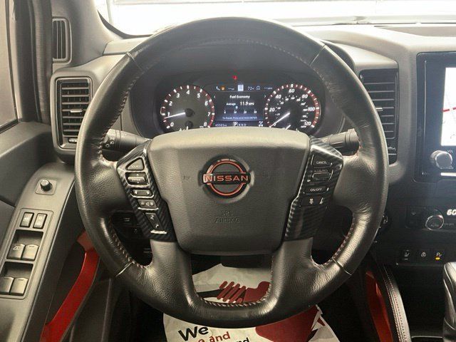 Used 2022 Nissan Frontier PRO-4X AWD/4WD image 7