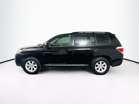 Used 2013 Toyota Highlander SE image 4