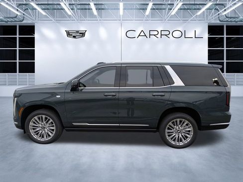 New 2026 Cadillac Escalade Luxury w/ LPO, Floor Liner Package image 7