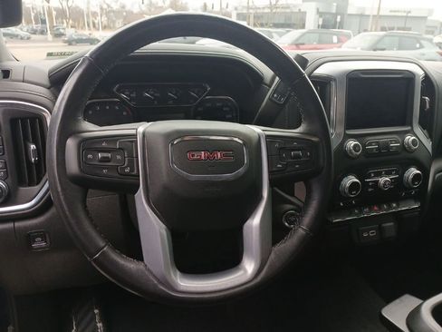 Used 2022 GMC Sierra 1500 Elevation image 17