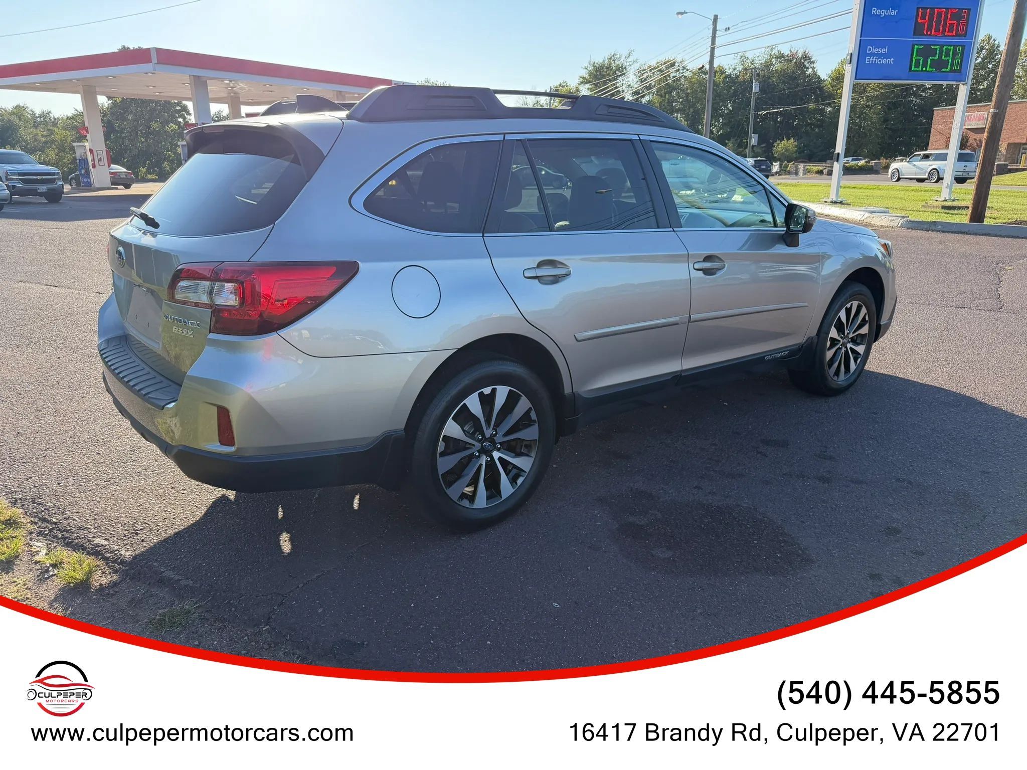 Used 2016 Subaru Outback 2.5i Limited AWD/4WD image 5