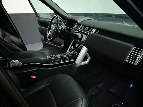Used 2022 Land Rover Range Rover Long Wheelbase Autobiography image 26
