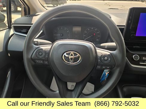 Used 2023 Toyota Corolla LE FWD image 15