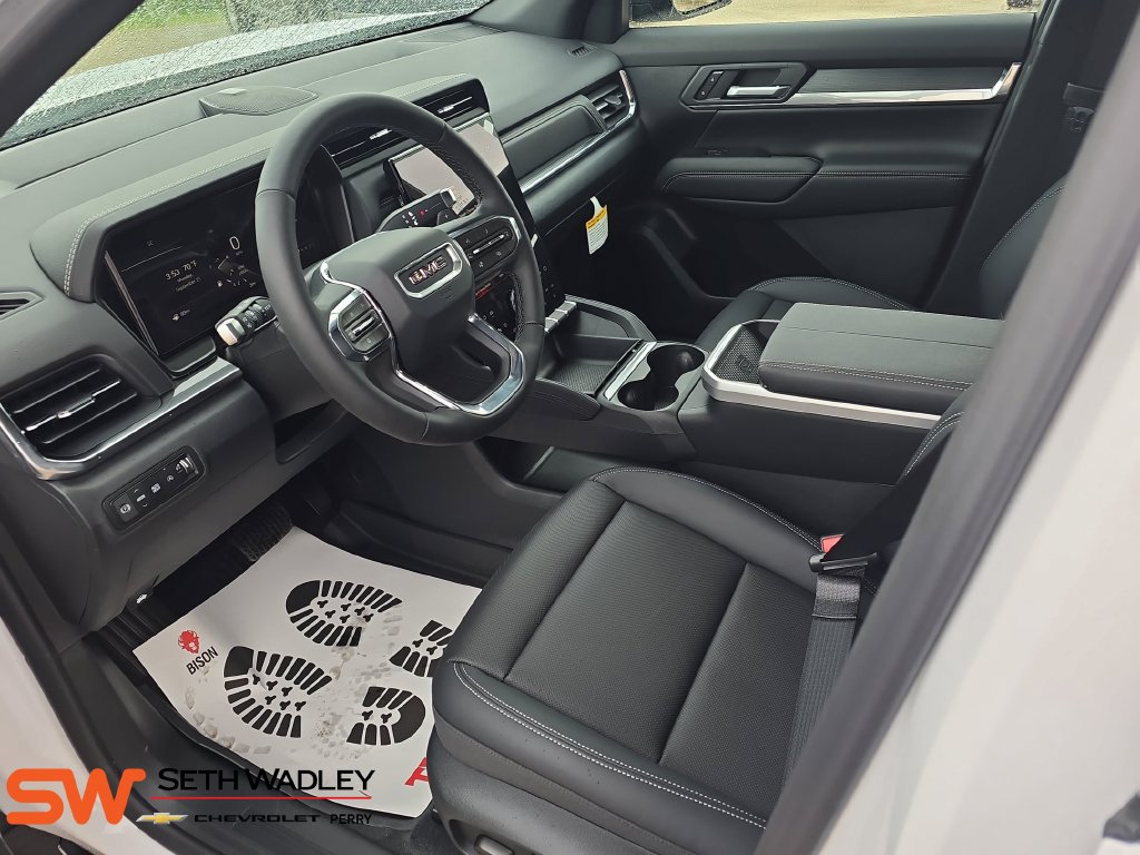 New 2027 GMC Terrain Elevation w/ Elevation Premium Package FWD image 17