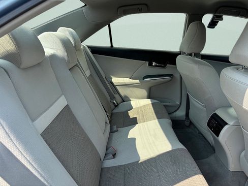 Used 2012 Toyota Camry XLE FWD image 24