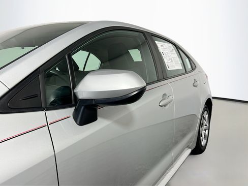 Used 2024 Toyota Corolla LE FWD image 13