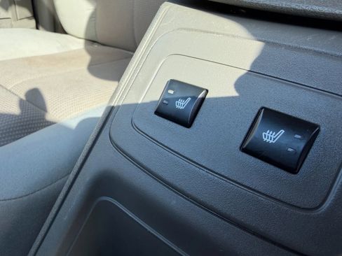 Used 2005 Dodge Dakota SLT image 25