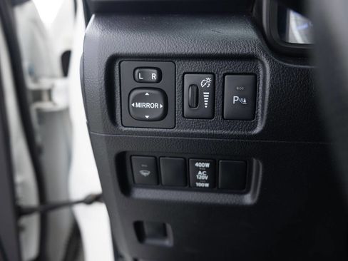 Used 2019 Toyota 4Runner 4WD image 36