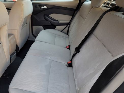 Used 2015 Ford Focus Electric Hatchback image 12