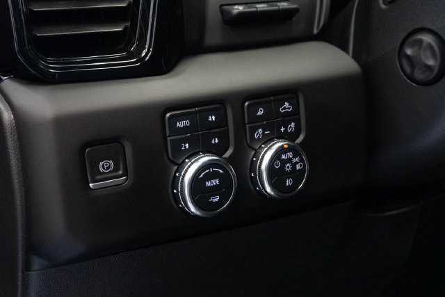 Used 2023 GMC Sierra 1500 AT4X w/ AT4X AEV Edition AWD/4WD image 11