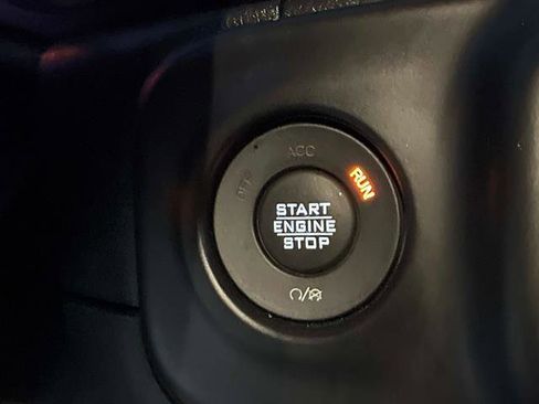 Used 2019 Jeep Wrangler Unlimited Sport S image 26