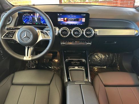 Certified 2025 Mercedes-Benz EQB 250+ image 17