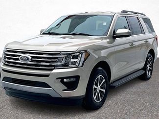 Used 2018 Ford Expedition XLT video 4