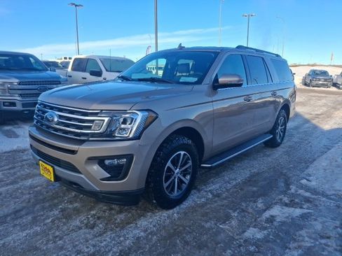 Used 2020 Ford Expedition Max XLT w/ Equipment Group 202A image 3