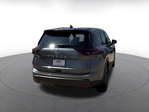 Used 2026 Nissan Rogue SV FWD image 14