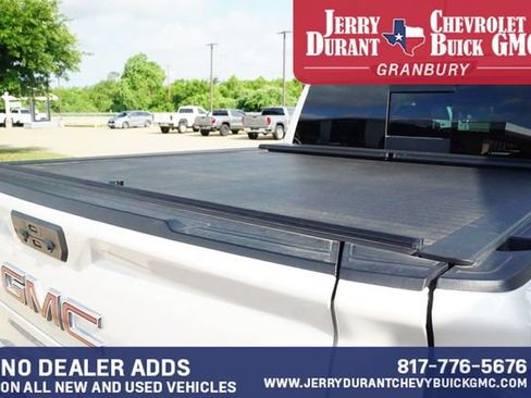 Used 2024 GMC Sierra 1500 Denali w/ Technology Package AWD/4WD image 23