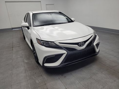 Used 2023 Toyota Camry SE FWD image 13