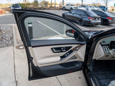 Used 2022 Mercedes-Benz S 580 4MATIC Sedan image 18