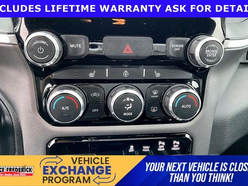 Used 2019 RAM 1500 Big Horn image 26