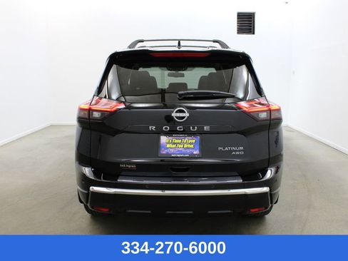 New 2026 Nissan Rogue Platinum w/ Platinum Premium Package image 3