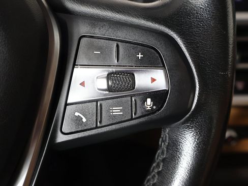 Used 2021 BMW 330i xDrive Sedan w/ Premium Package image 41