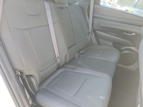 Certified 2025 Hyundai Tucson SE FWD image 26